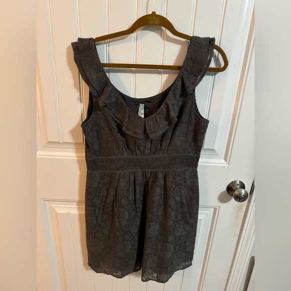 Anthropologie Maeve Gray Dusky Needlework Dress - Picture 2 of 6